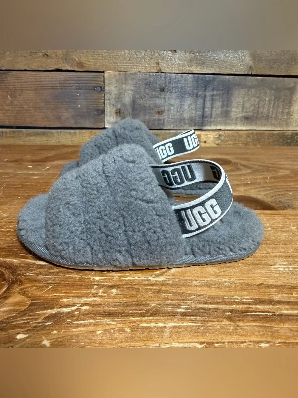 UGG Kids' Fluff Yeah Slide Slipper, Charcoal, 9 M US Toddler